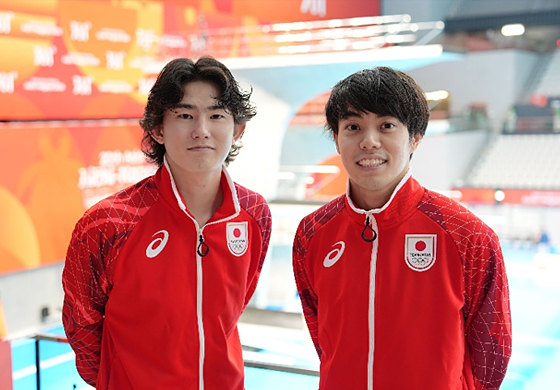 山田周汰（左）と西田玲雄（右）